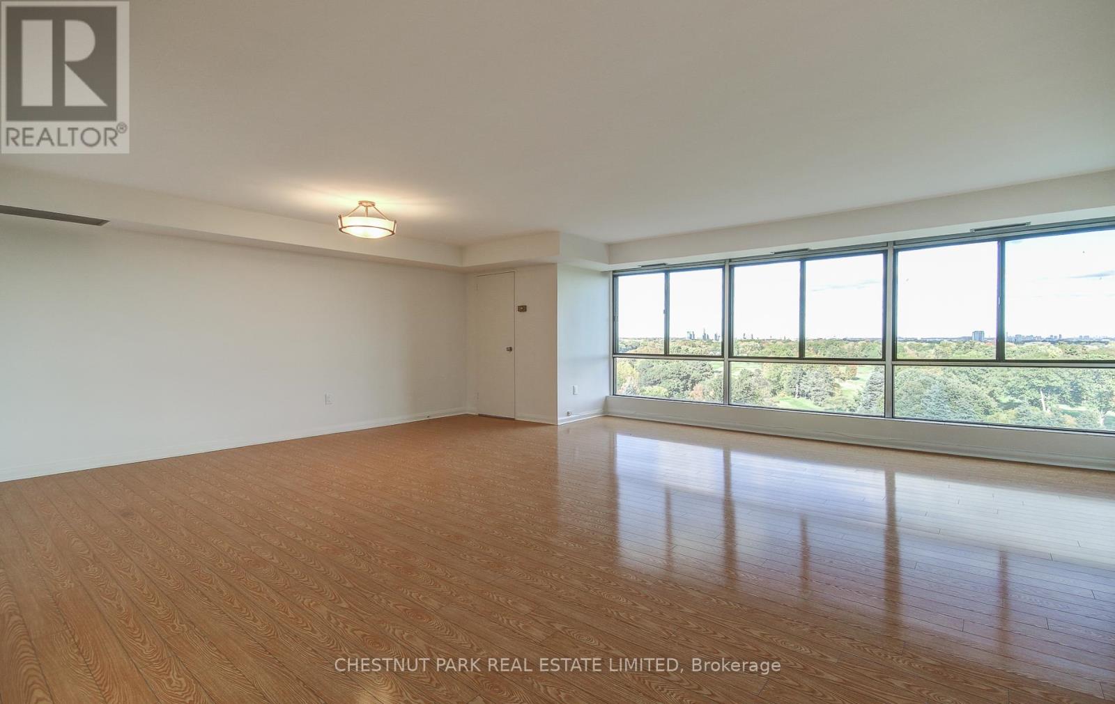 1216 - 1400 Dixie Road, Mississauga, Ontario  L5E 3E1 - Photo 12 - W13056932