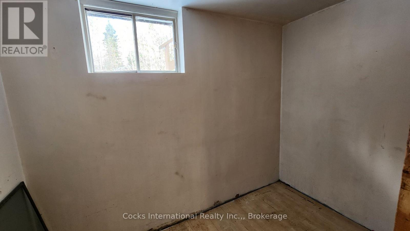 44 Expressway Road, Perry, Ontario  P0A 1J0 - Photo 11 - X12548048