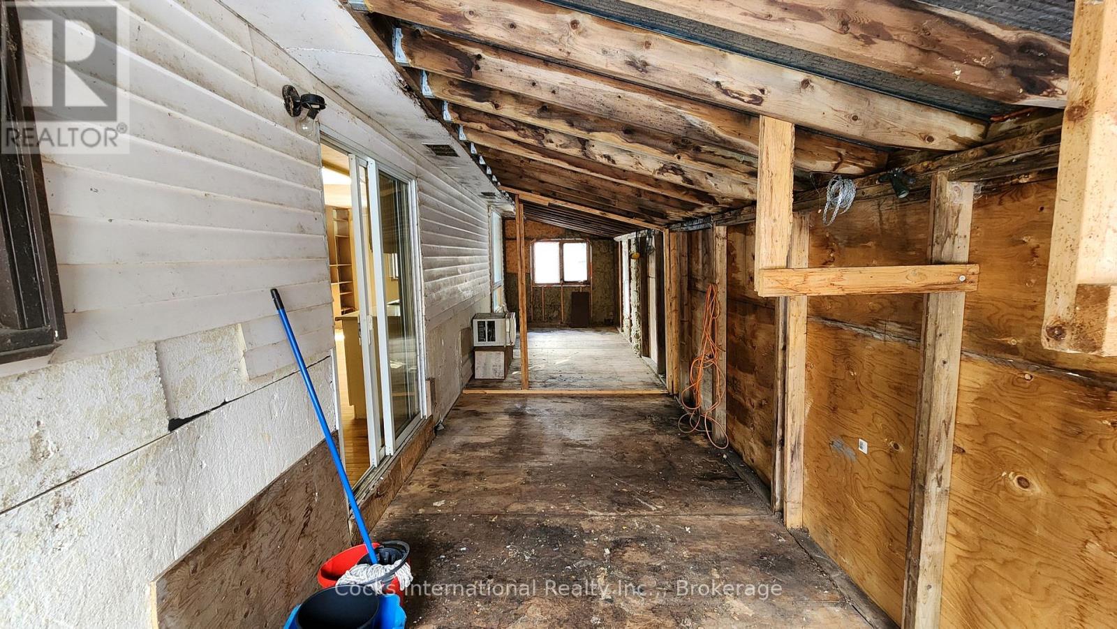 44 Expressway Road, Perry, Ontario  P0A 1J0 - Photo 17 - X12548048