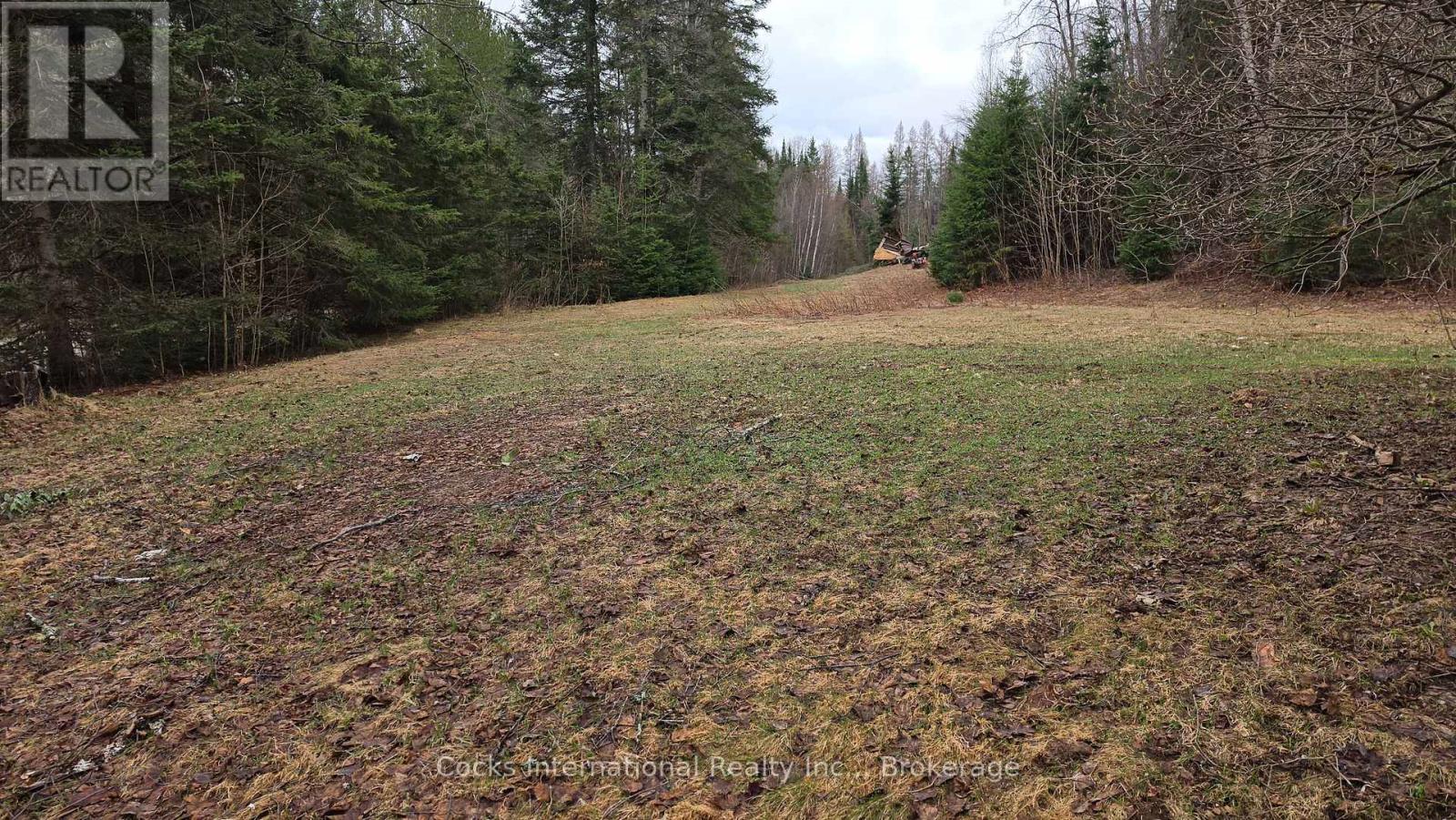 44 Expressway Road, Perry, Ontario  P0A 1J0 - Photo 25 - X12548048