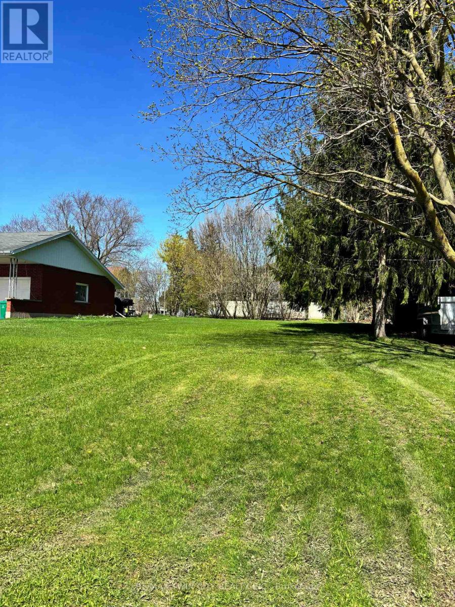 31 CHRISTIAN STREET, Wilmot, Ontario