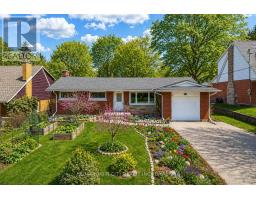 92 BRAESIDE AVENUE, Waterloo, Ontario