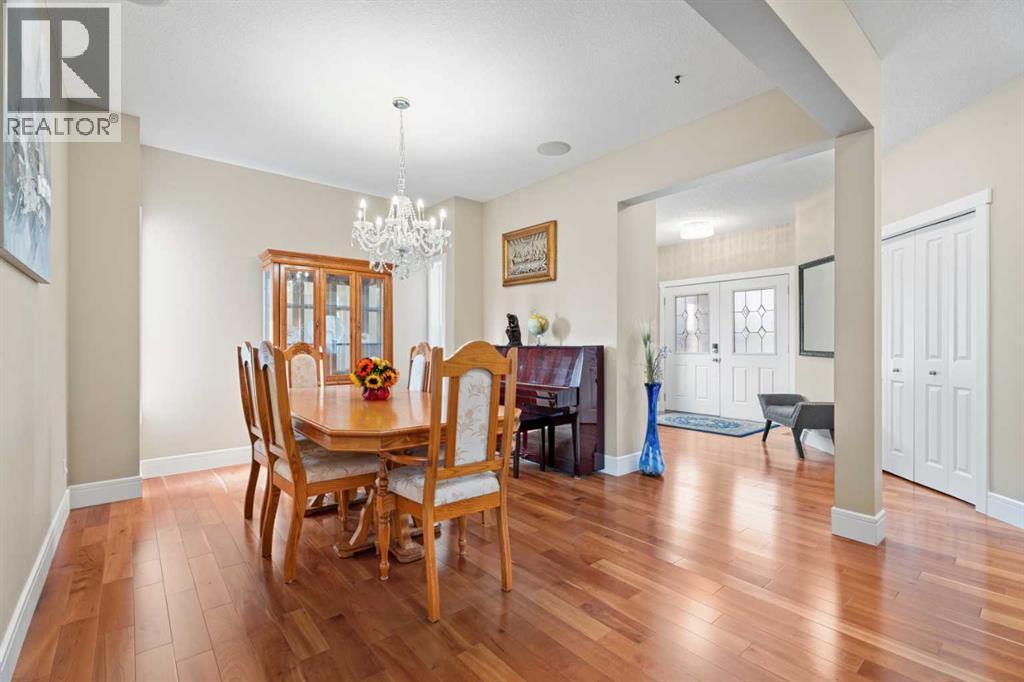 113 Aspen Stone Place Sw, Calgary, Alberta  T3H 0H4 - Photo 4 - A2306203