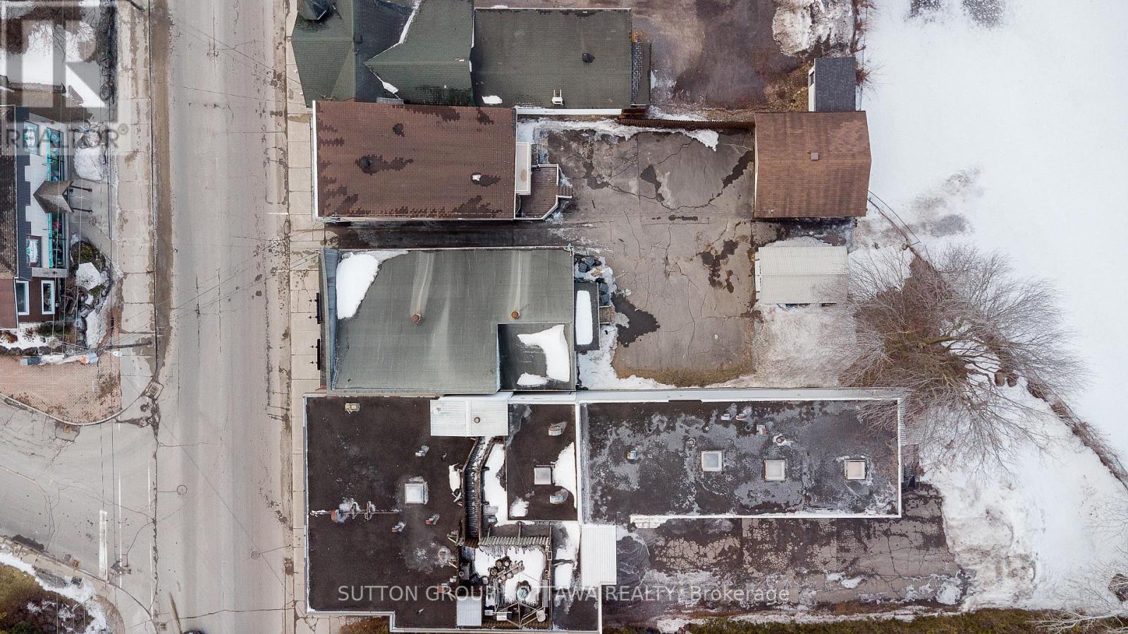 669-671 Main Street E, Hawkesbury, Ontario  K6A 1B3 - Photo 36 - X12884400