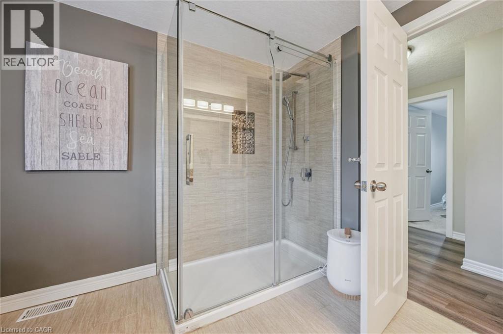 79 Fairlake Drive, Cambridge, Ontario  N1S 4Z4 - Photo 39 - 40824705