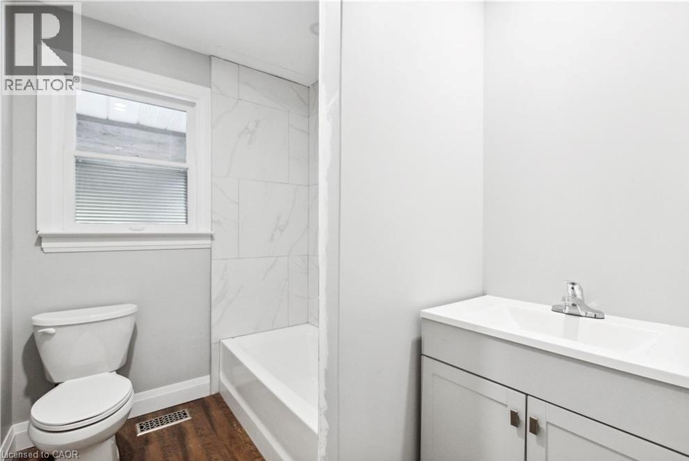 23 Terrance Drive Unit# Upper, Brantford, Ontario  N3R 3G2 - Photo 21 - 40824488