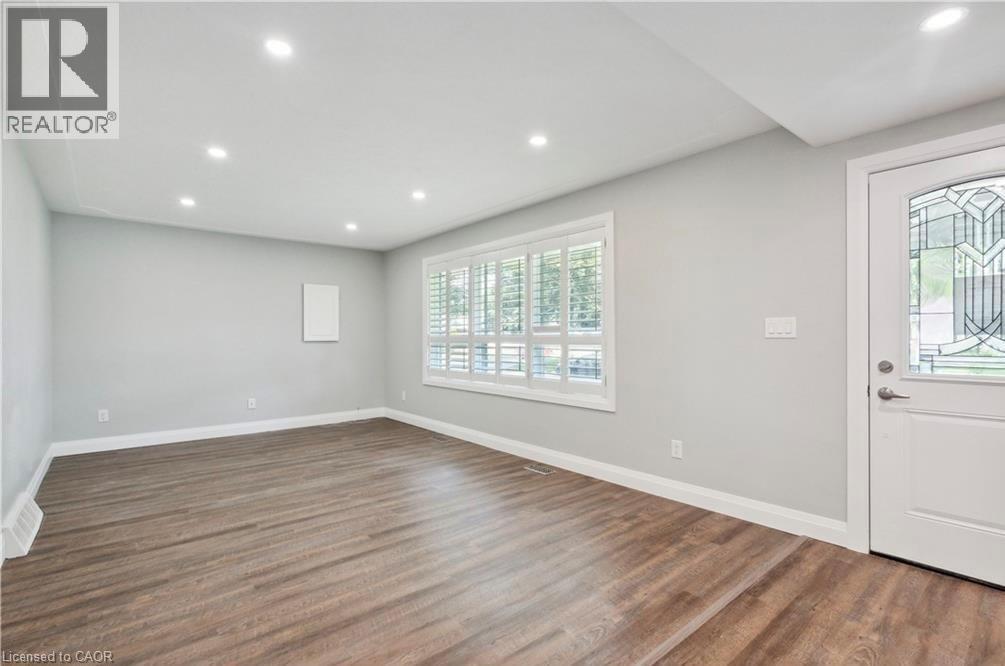 23 Terrance Drive Unit# Upper, Brantford, Ontario  N3R 3G2 - Photo 6 - 40824488