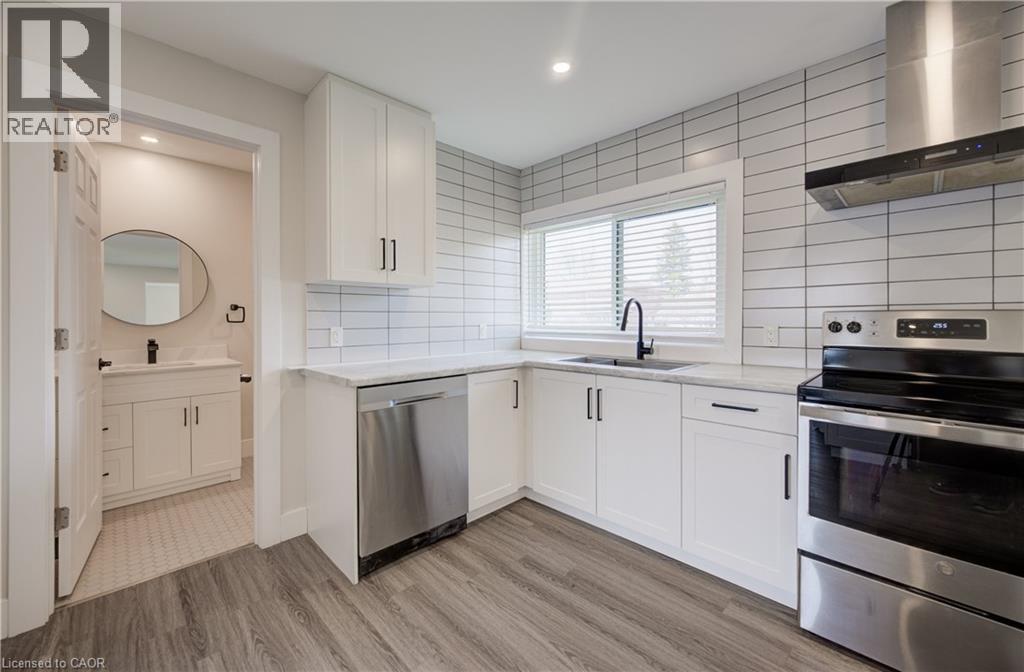 361 Prospect Avenue, Kitchener, Ontario  N2A 1C9 - Photo 4 - 40823997