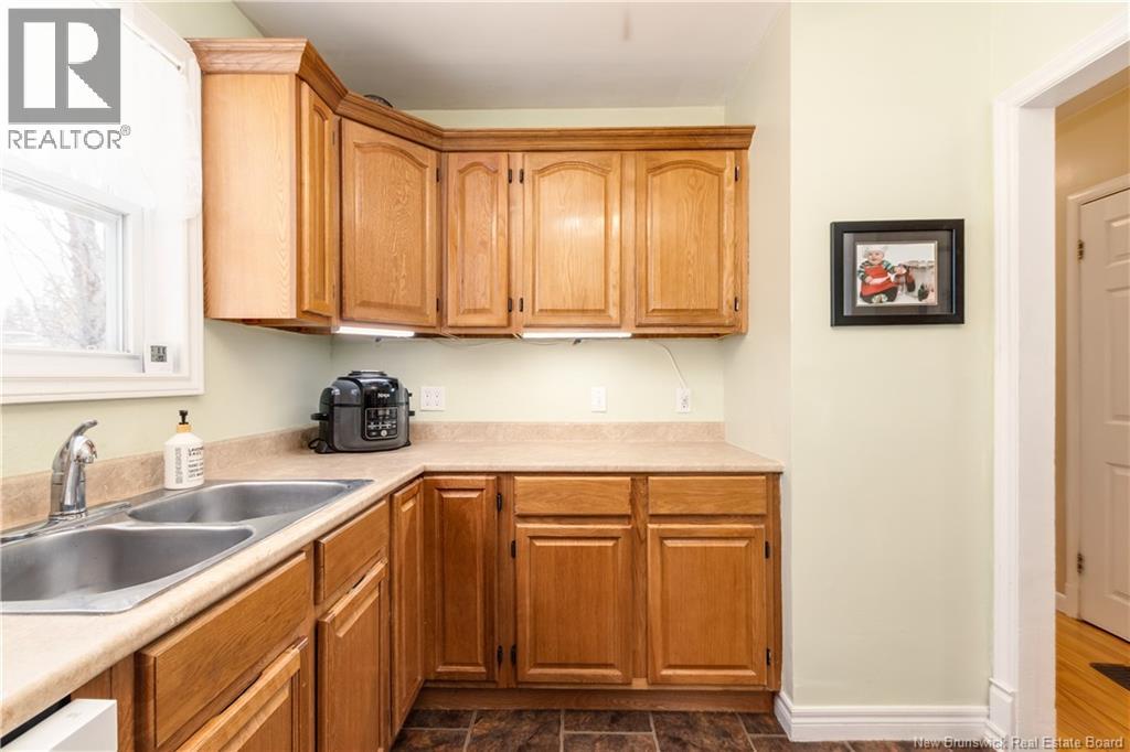 230 Canterbury Avenue, Riverview, New Brunswick  E1B 2R7 - Photo 8 - NB134084