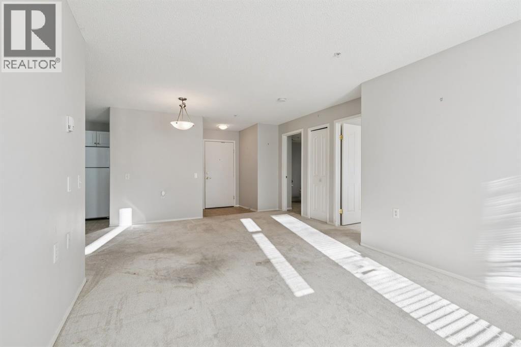 112, 5000 Somervale Court SW, Calgary, Alberta  T2Y 4M1 - Photo 10 - A2280852