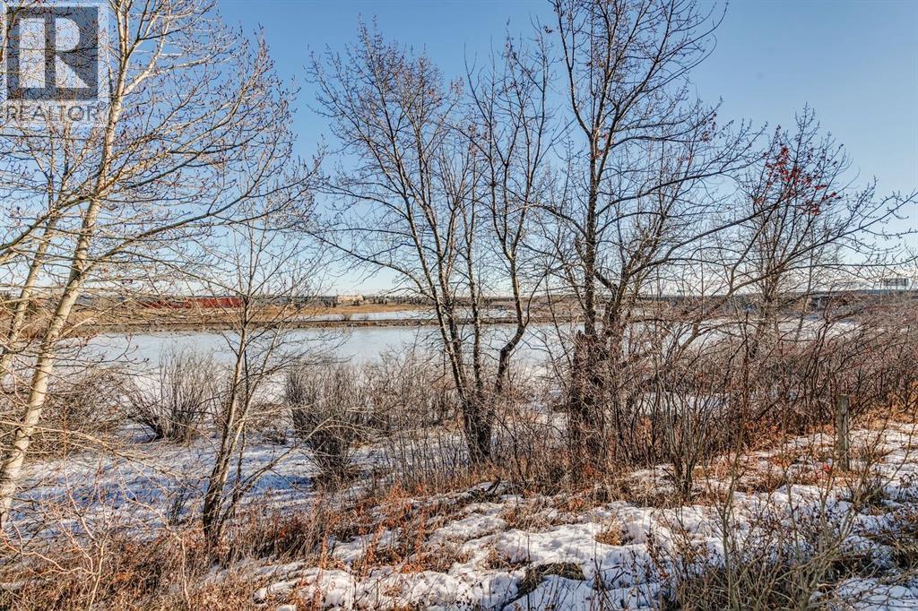 112, 5000 Somervale Court SW, Calgary, Alberta  T2Y 4M1 - Photo 3 - A2280852