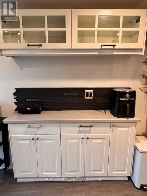 228 Linsmore Crescent, Toronto, Ontario  M4J 4L7 - Photo 14 - E13053892