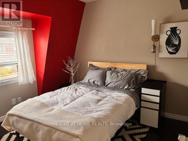 228 Linsmore Crescent, Toronto, Ontario  M4J 4L7 - Photo 16 - E13053892