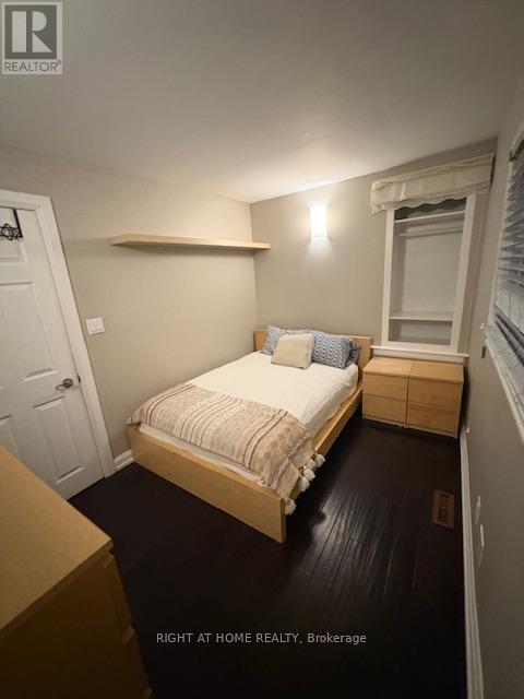 228 Linsmore Crescent, Toronto, Ontario  M4J 4L7 - Photo 18 - E13053892