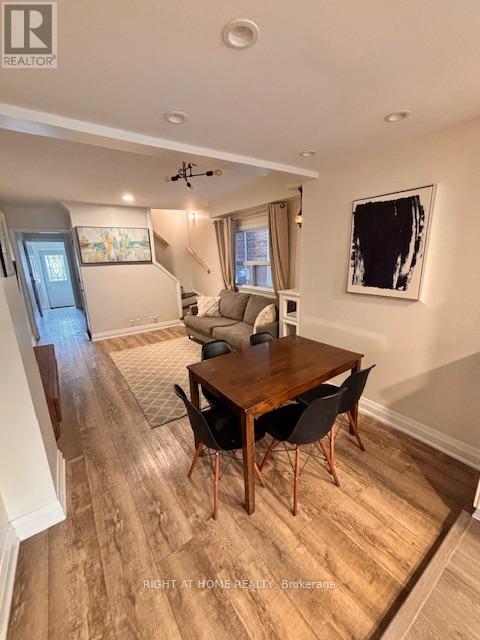 228 Linsmore Crescent, Toronto, Ontario  M4J 4L7 - Photo 8 - E13053892