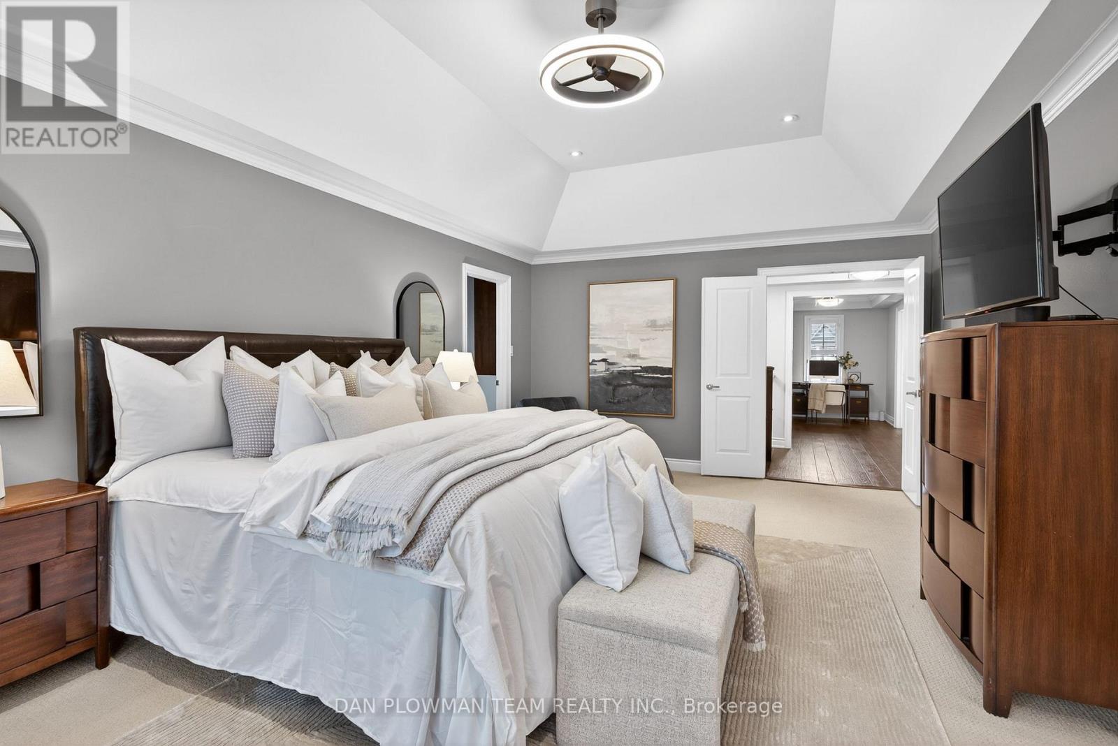 4 Benington Court, Whitby, Ontario  L1M 0H3 - Photo 24 - E13056730