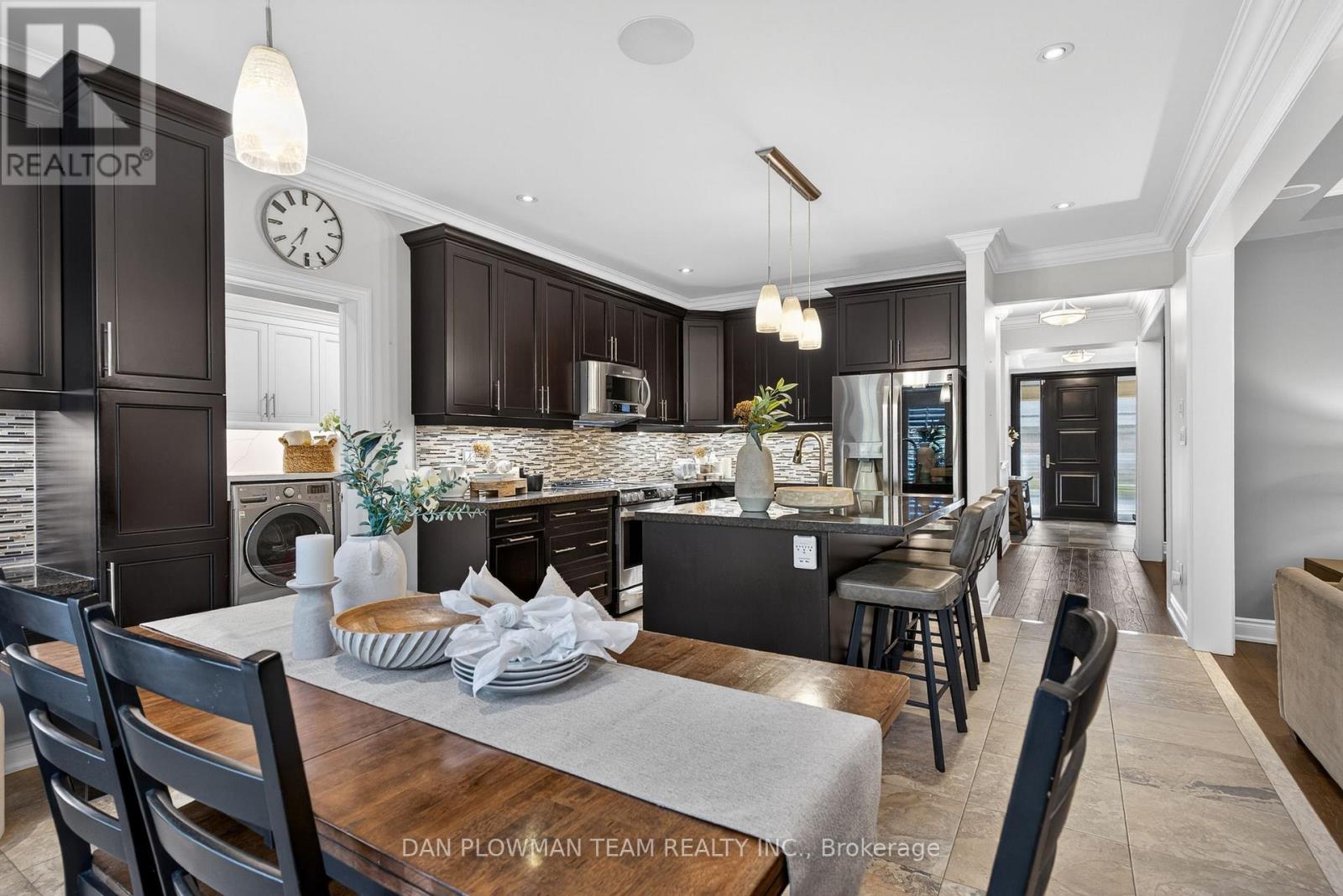 4 Benington Court, Whitby, Ontario  L1M 0H3 - Photo 12 - E13056730