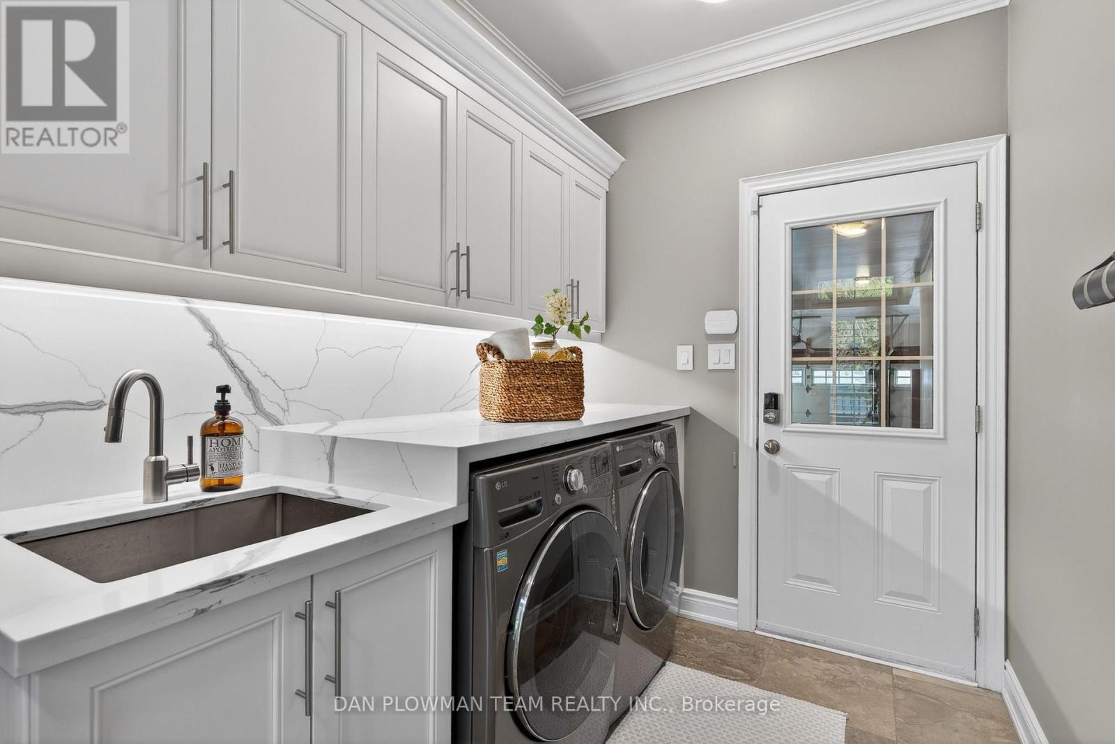 4 Benington Court, Whitby, Ontario  L1M 0H3 - Photo 21 - E13056730