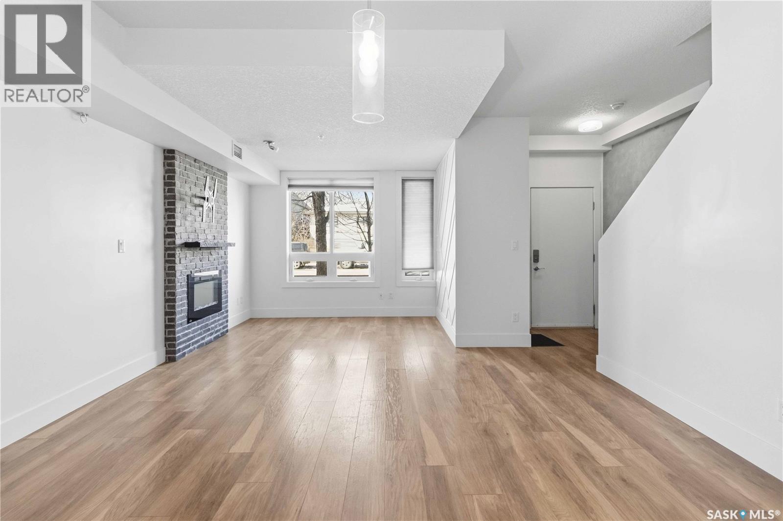 418 C Avenue S, Saskatoon, Saskatchewan  S7M 1N6 - Photo 5 - SK027233