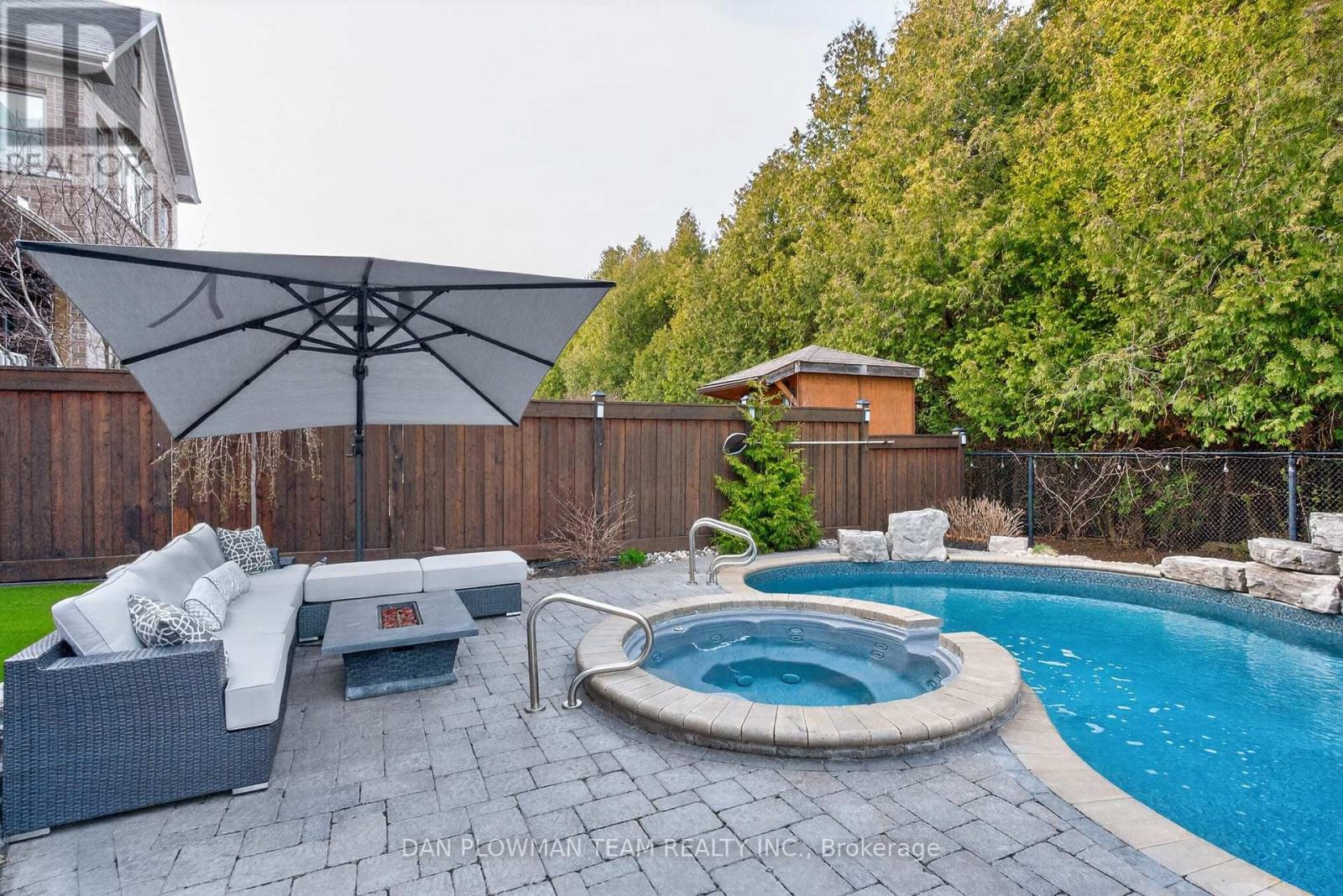 4 Benington Court, Whitby, Ontario  L1M 0H3 - Photo 44 - E13056730