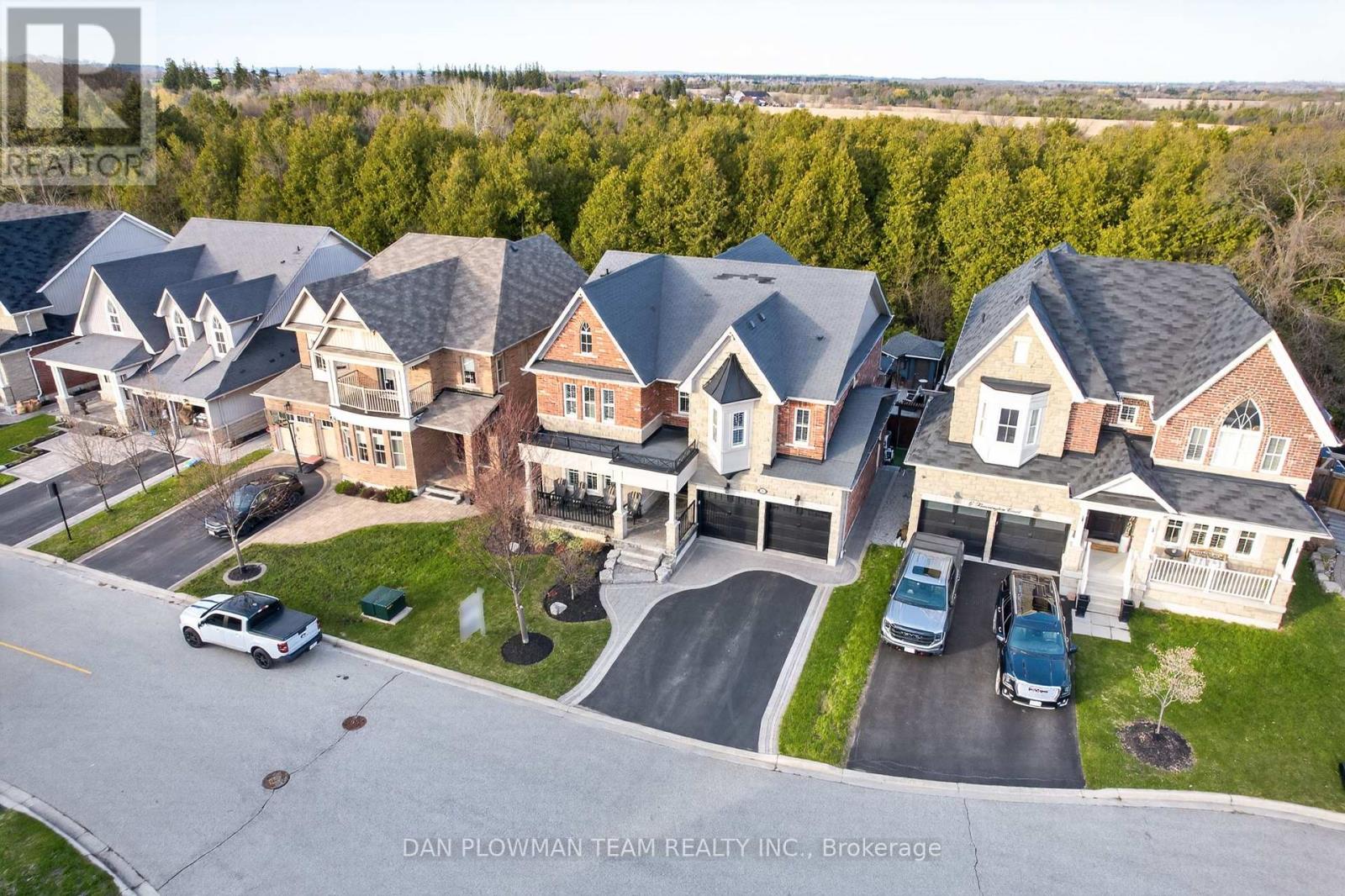 4 Benington Court, Whitby, Ontario  L1M 0H3 - Photo 48 - E13056730