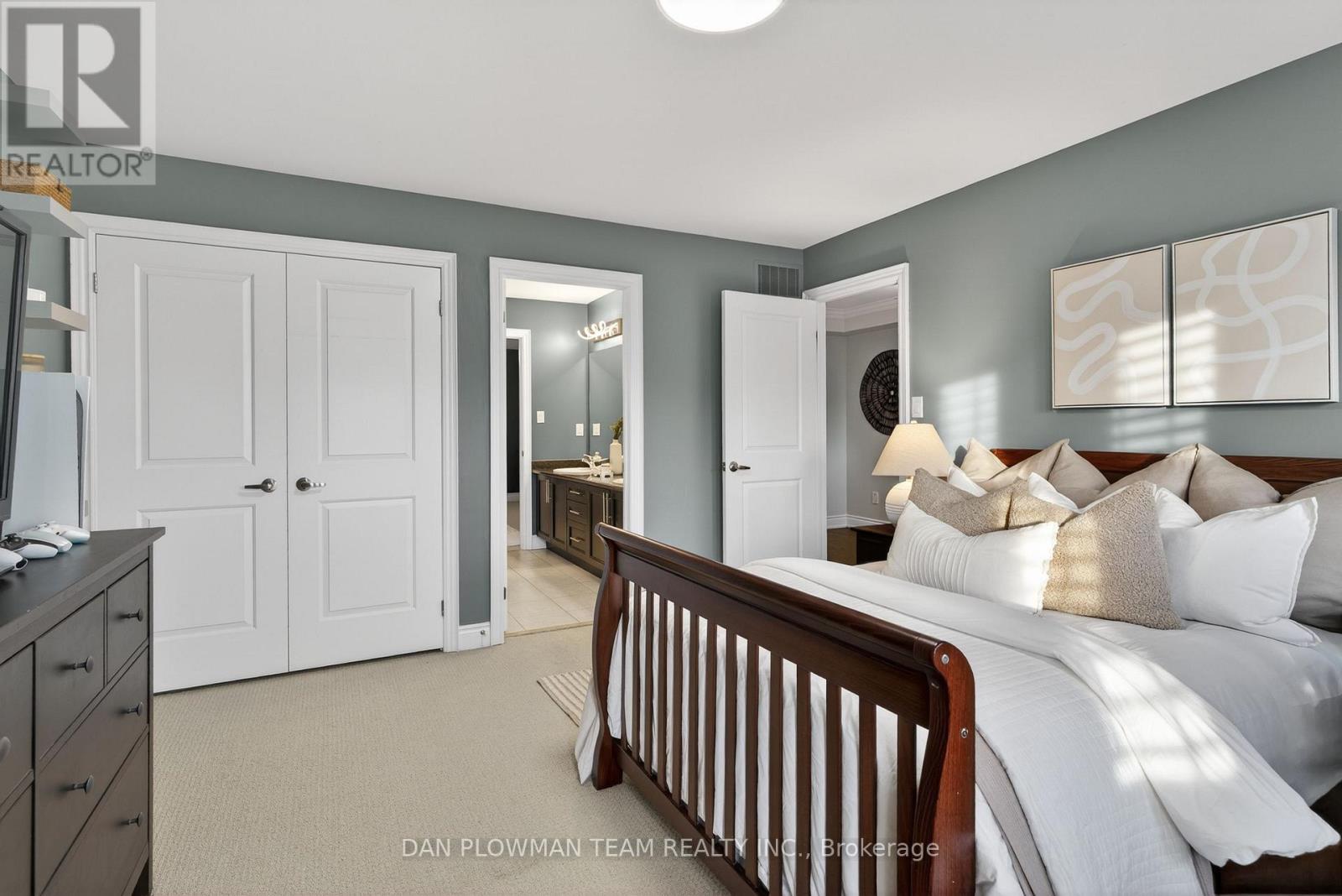 4 Benington Court, Whitby, Ontario  L1M 0H3 - Photo 30 - E13056730