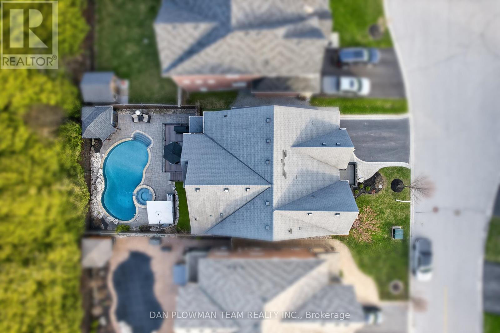 4 Benington Court, Whitby, Ontario  L1M 0H3 - Photo 47 - E13056730