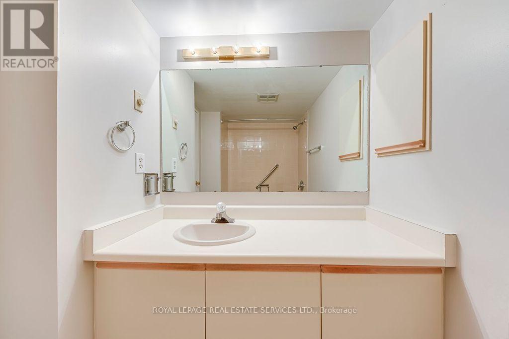 709 - 1110 Walden Circle, Mississauga, Ontario  L5J 4R3 - Photo 14 - W13056570