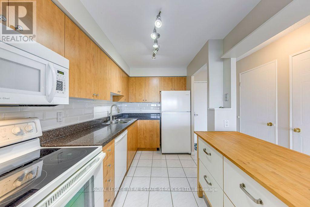 709 - 1110 Walden Circle, Mississauga, Ontario  L5J 4R3 - Photo 9 - W13056570