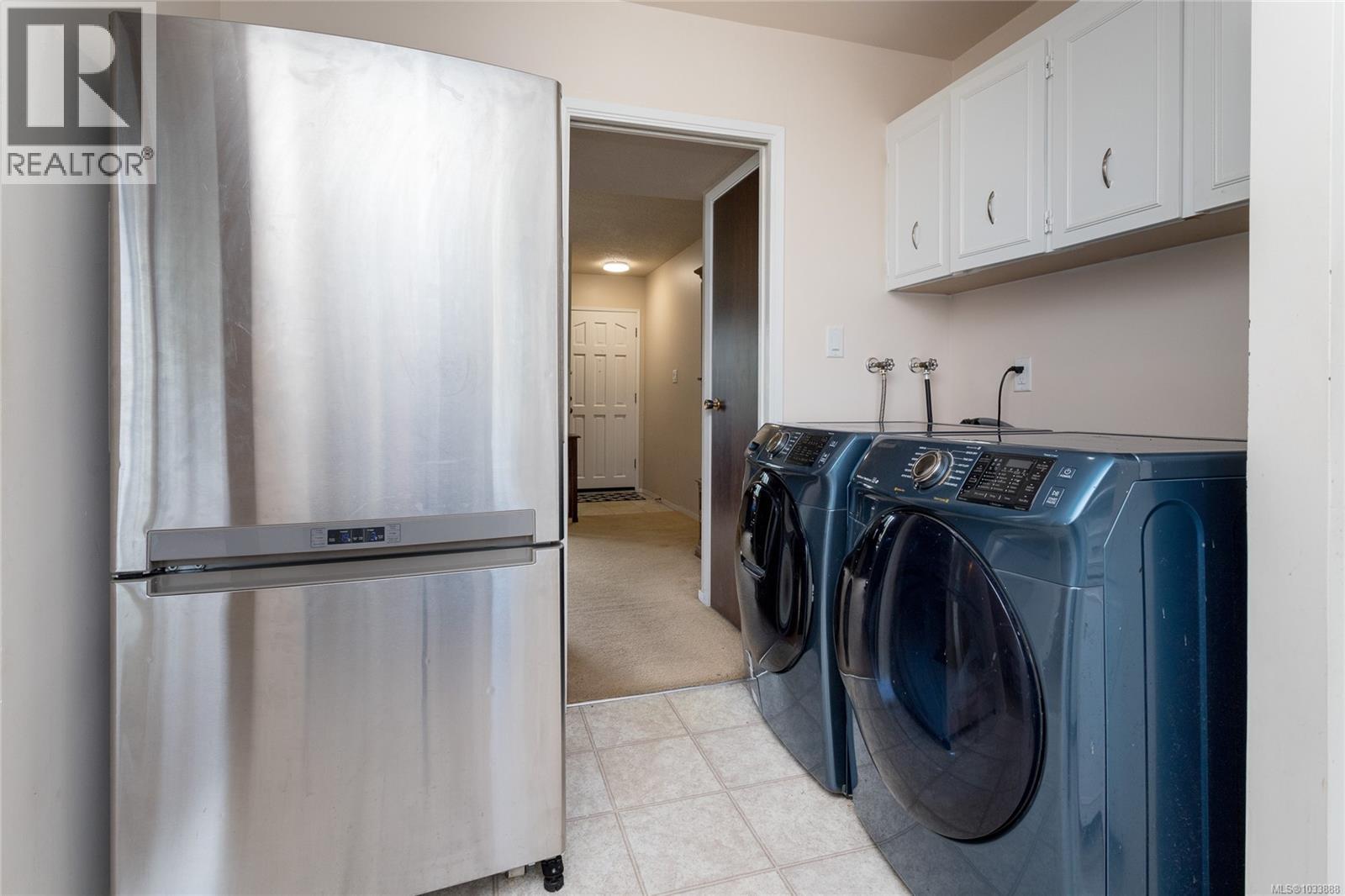 5 1040 Kenneth St, Saanich, British Columbia  V8X 3J5 - Photo 9 - 1033888