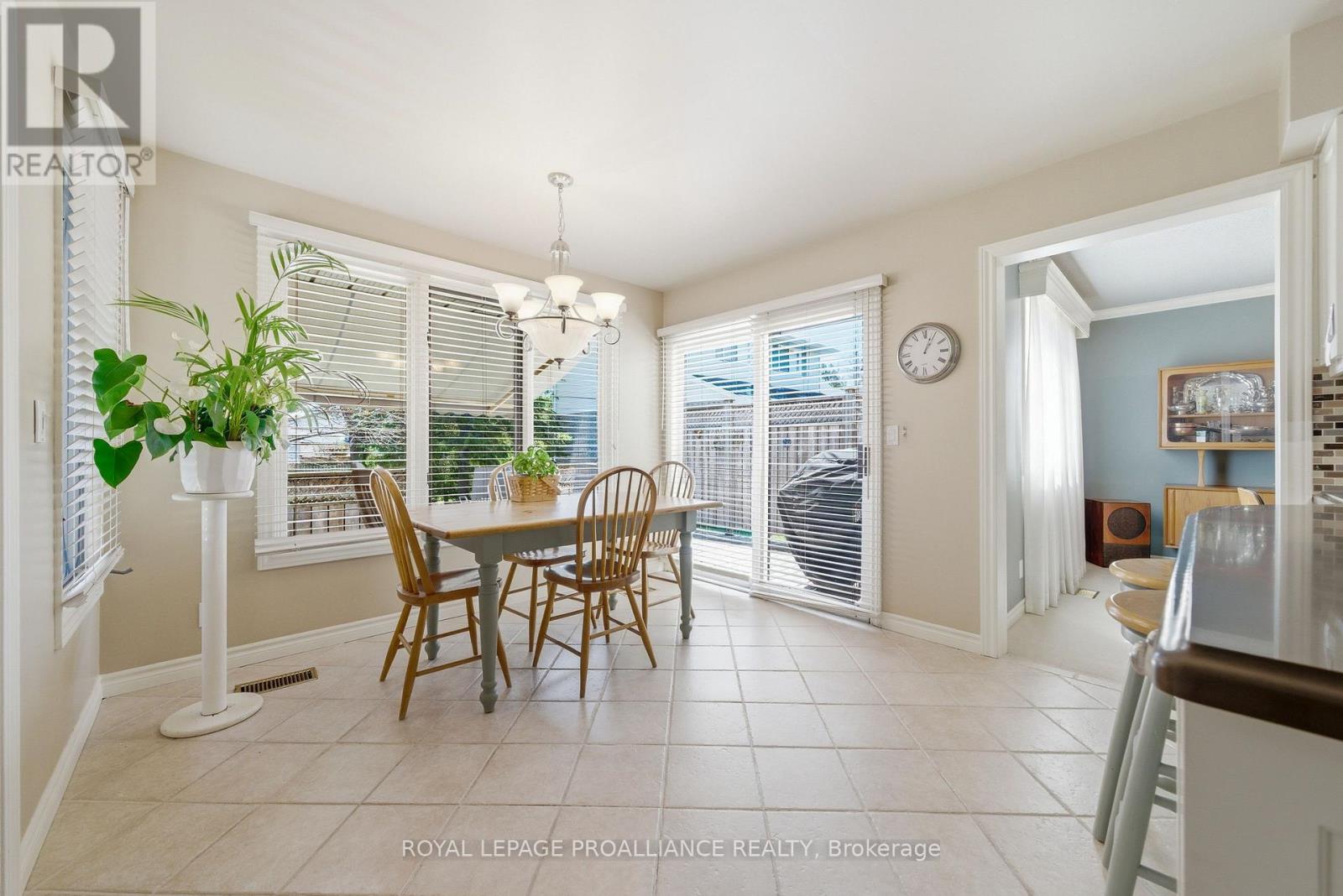 125 Tracey Park Drive, Belleville, Ontario  K8P 5C7 - Photo 17 - X13057110