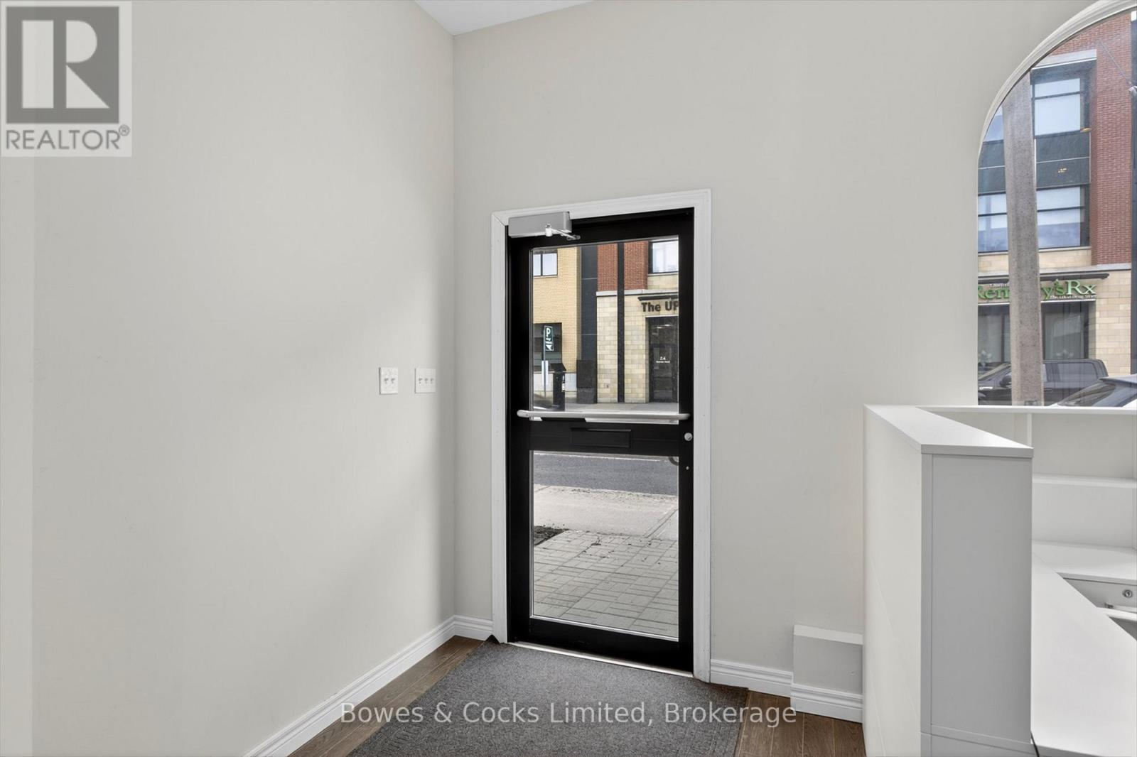 269 Charlotte Street, Peterborough, Ontario  K9J 2V3 - Photo 3 - X13057150