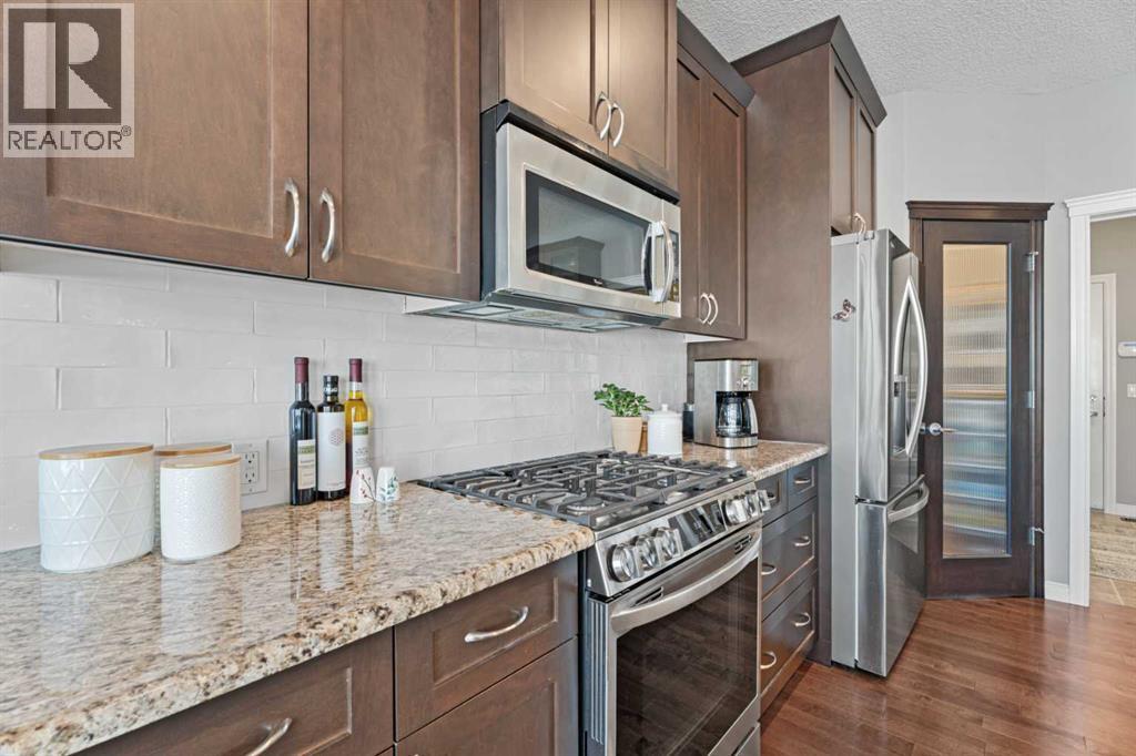 157 Crystal Green Drive, Okotoks, Alberta  T1S 0C8 - Photo 11 - A2304524