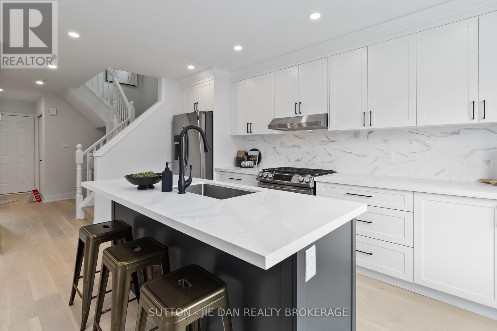 989 Mapleridge Street, London North, Ontario  N6H 0A6 - Photo 10 - X13056990