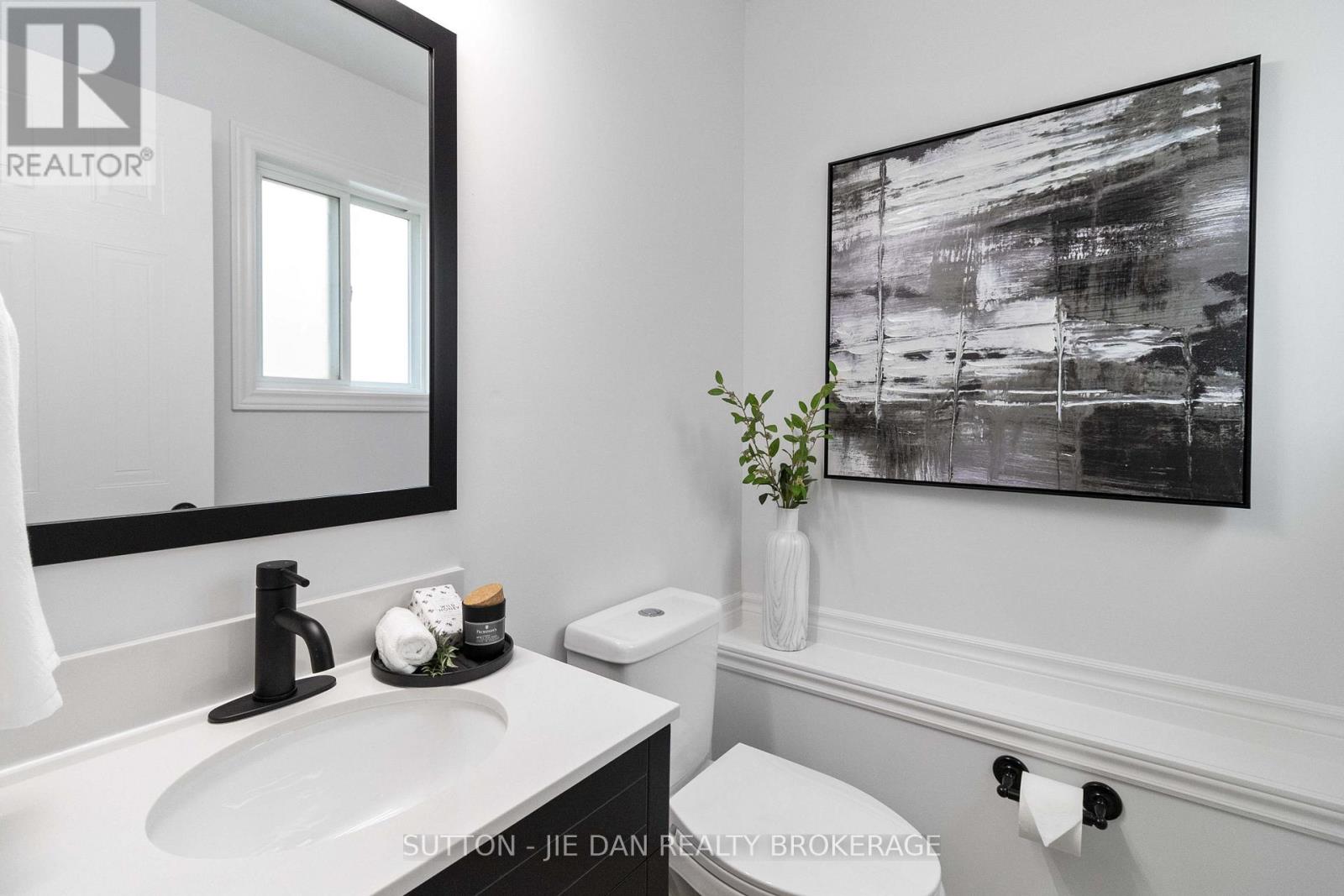 989 Mapleridge Street, London North, Ontario  N6H 0A6 - Photo 30 - X13056990