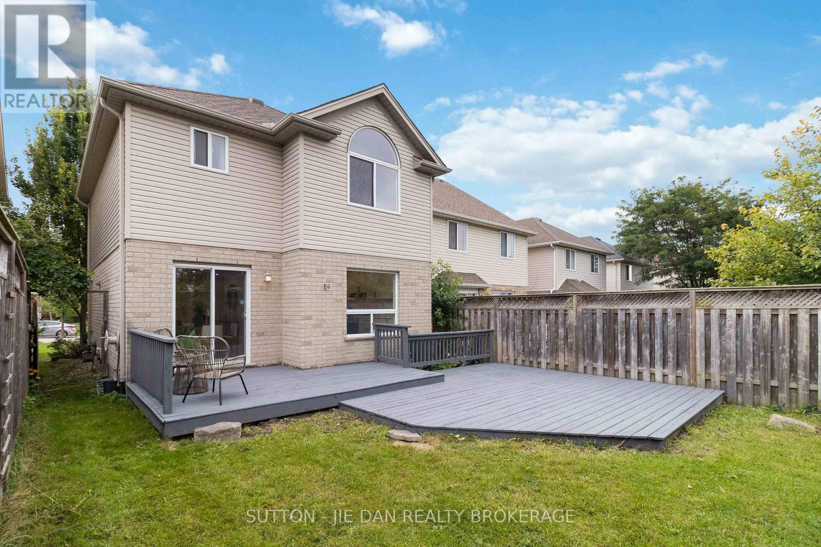 989 Mapleridge Street, London North, Ontario  N6H 0A6 - Photo 34 - X13056990