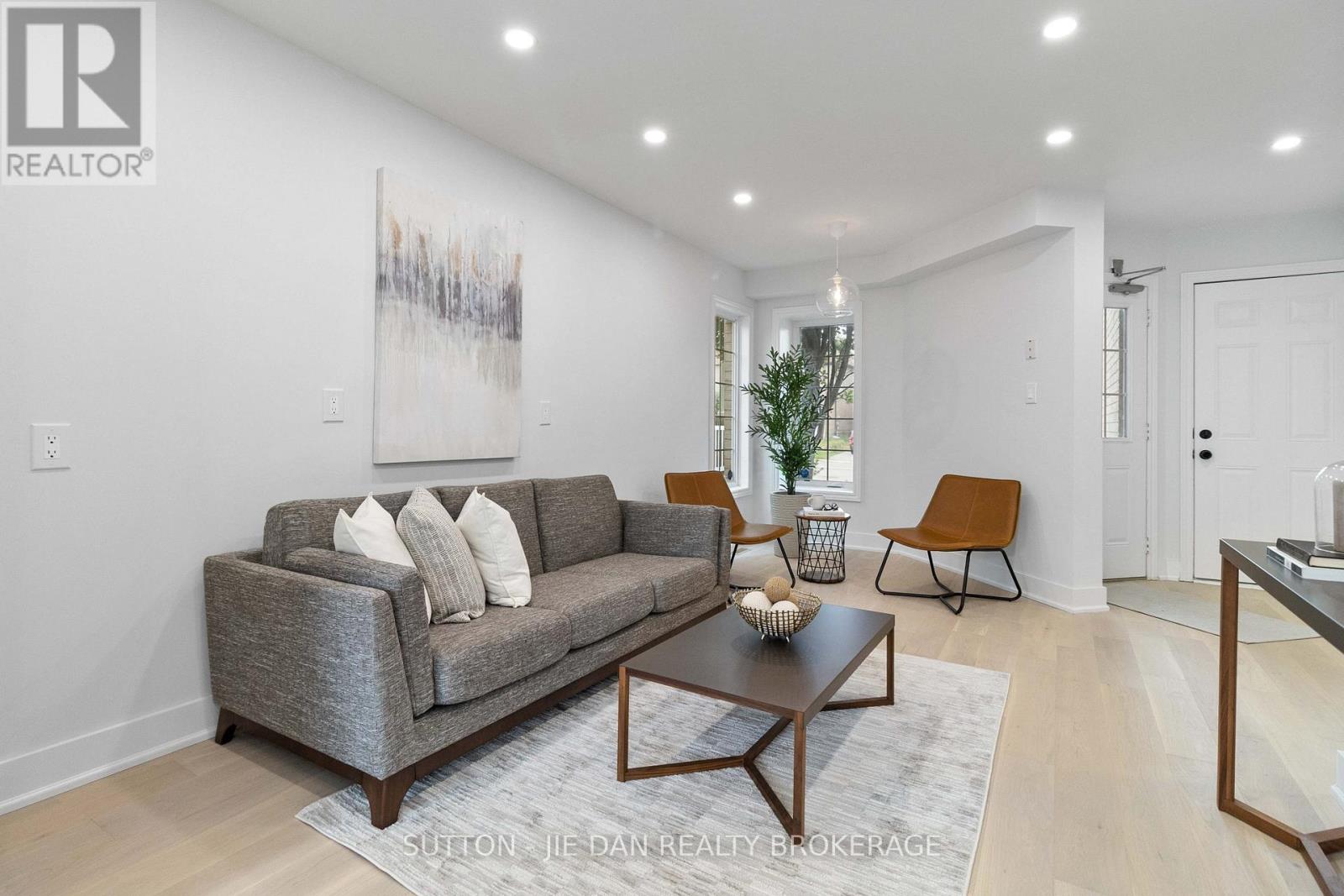 989 Mapleridge Street, London North, Ontario  N6H 0A6 - Photo 5 - X13056990