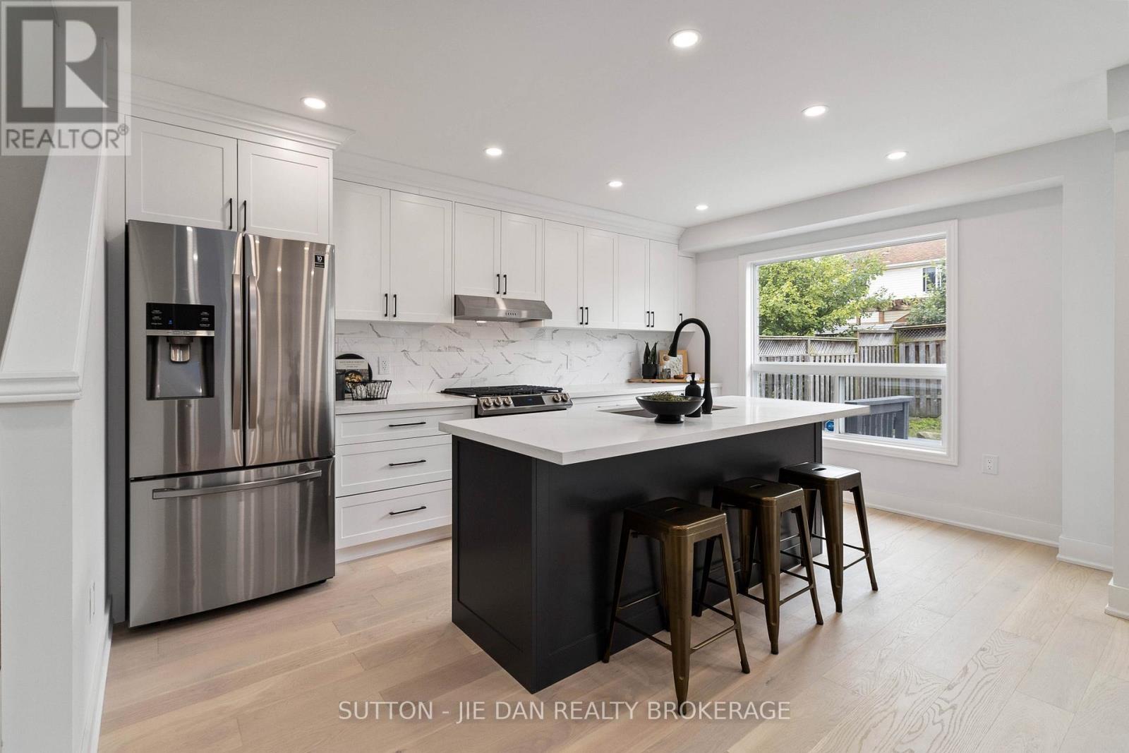 989 Mapleridge Street, London North, Ontario  N6H 0A6 - Photo 9 - X13056990