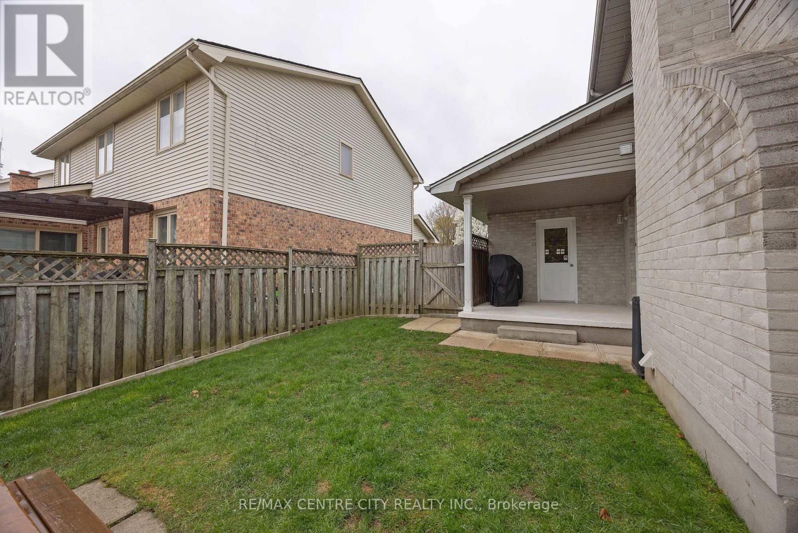 78 Summerdale Place, London South, Ontario  N6K 4C5 - Photo 38 - X13057036