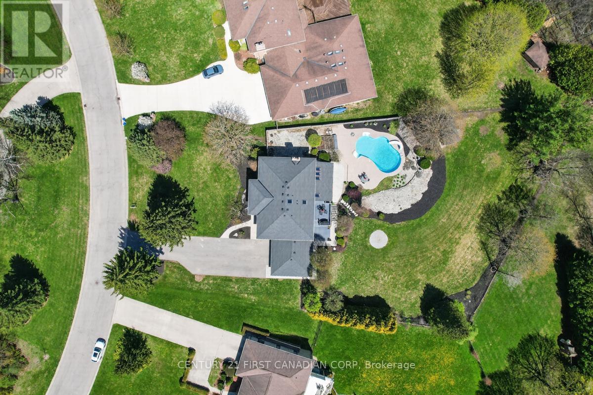 124 Sunray Avenue, London South, Ontario  N6P 1C6 - Photo 47 - X13057096