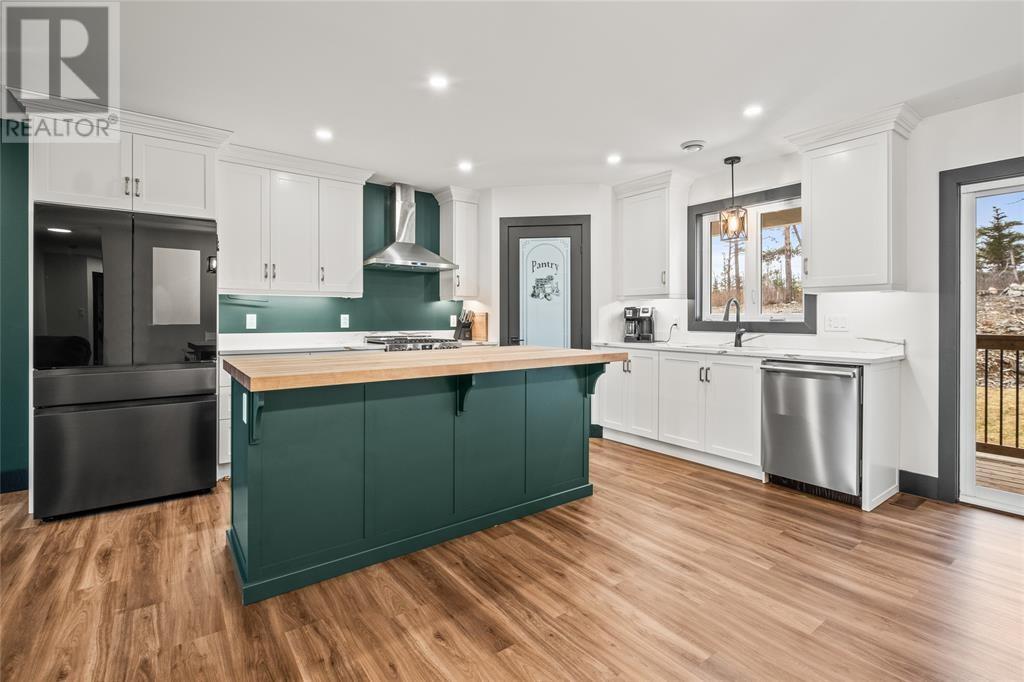 47 Jack Pine Drive, Spaniard's Bay, Newfoundland & Labrador  A0A 3X0 - Photo 3 - 1296627