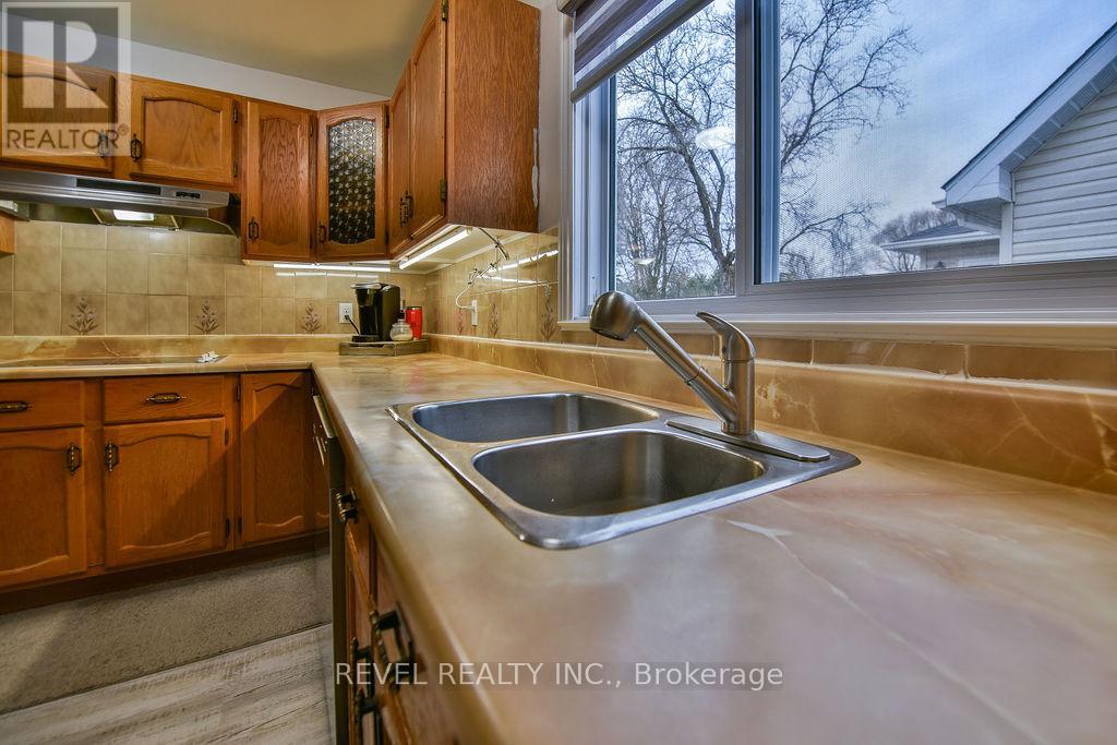 379 Cedar Street N, Timmins, Ontario  P4N 6K1 - Photo 11 - T13057018