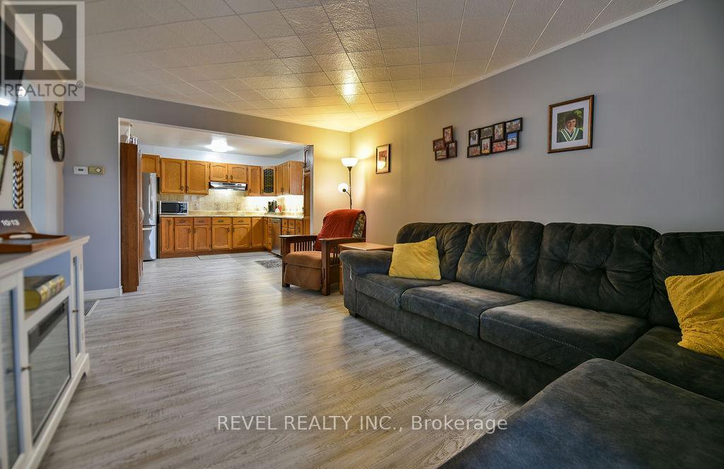 379 Cedar Street N, Timmins, Ontario  P4N 6K1 - Photo 7 - T13057018