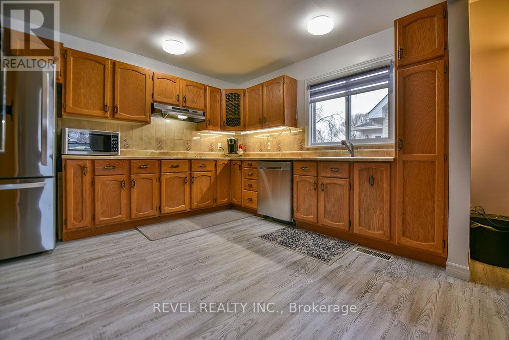 379 Cedar Street N, Timmins, Ontario  P4N 6K1 - Photo 9 - T13057018