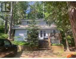 19 GORNY LANE, Madawaska Valley, Ontario