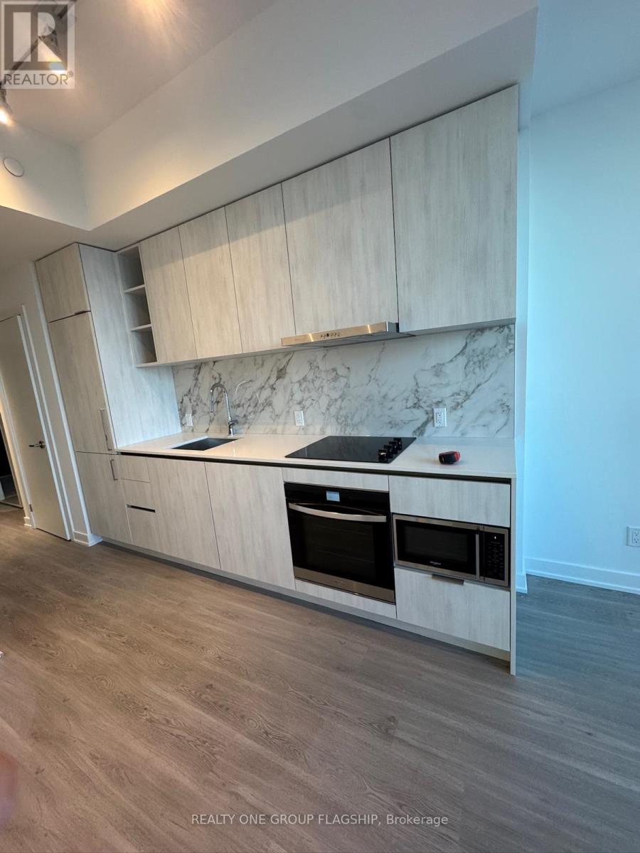 3111 - 8 Wellesley Street W, Toronto, Ontario  M4Y 0J5 - Photo 2 - C13024822