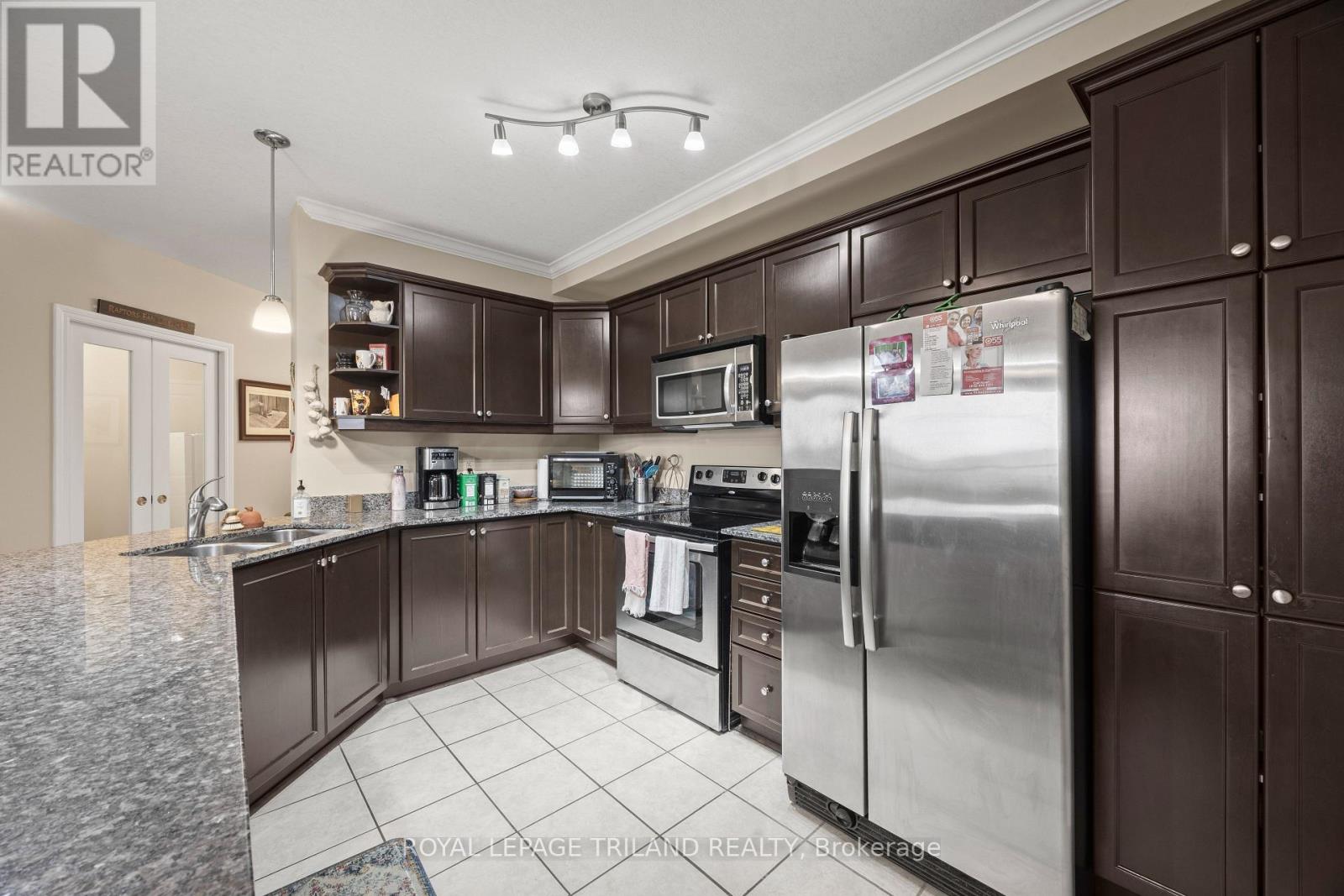 406 - 1030 Coronation Drive, London North, Ontario  N6G 0G5 - Photo 11 - X12942764