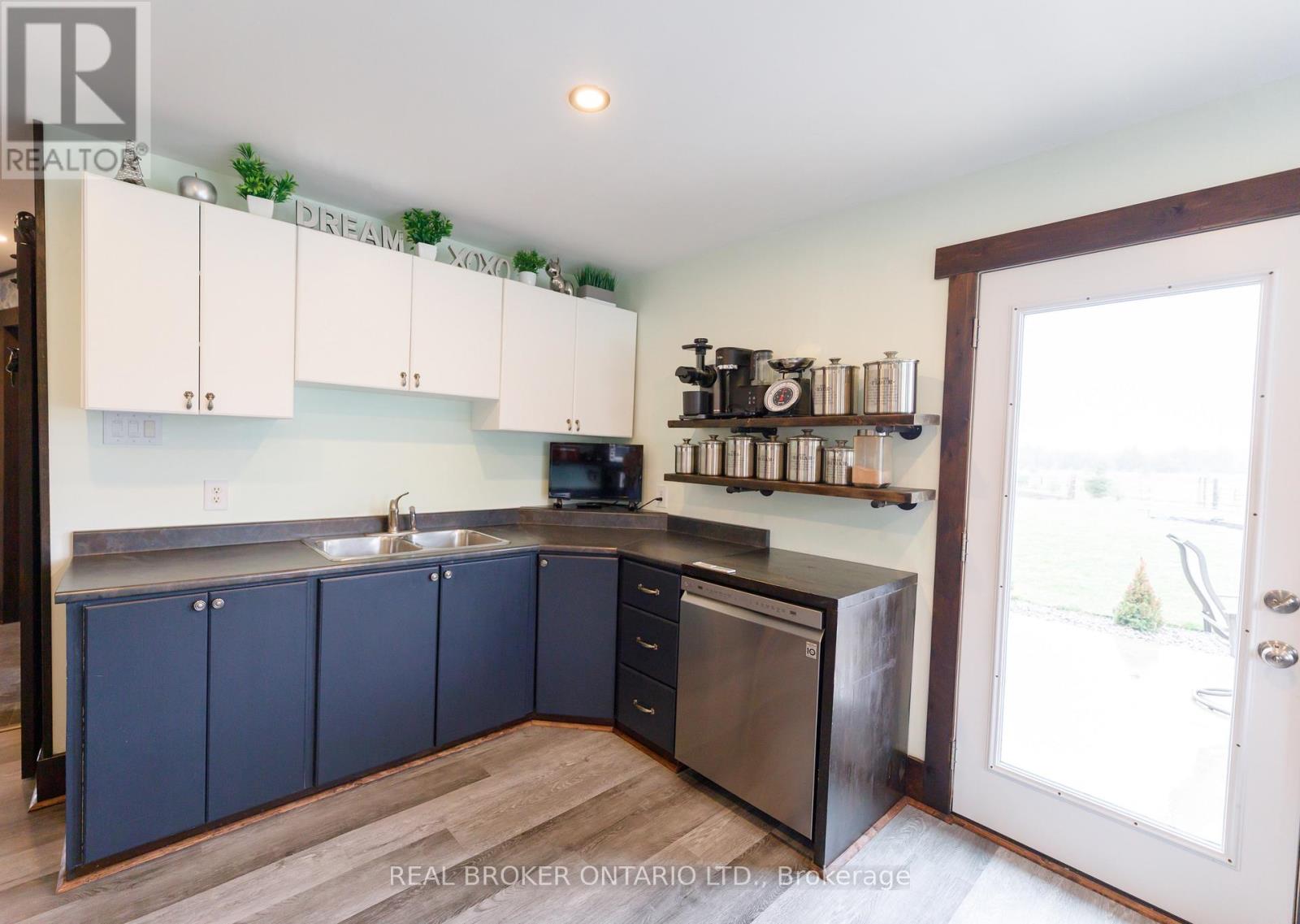 174 County 1 Road, Elizabethtown-Kitley, Ontario  K0E 1Y0 - Photo 20 - X13008100