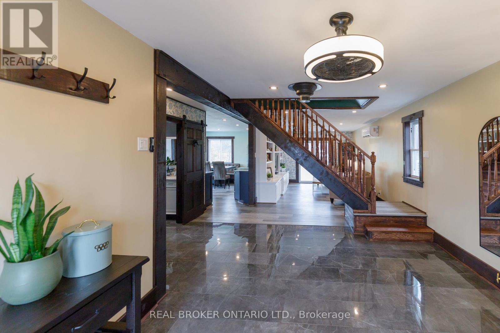 174 County 1 Road, Elizabethtown-Kitley, Ontario  K0E 1Y0 - Photo 6 - X13008100