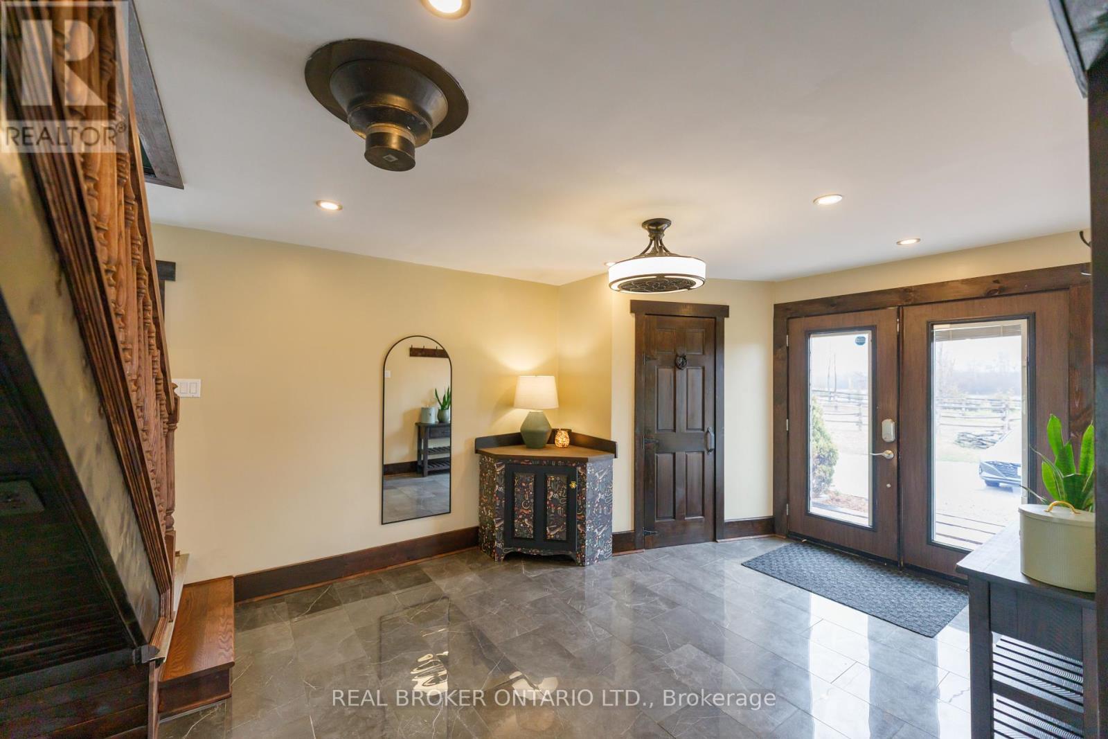 174 County 1 Road, Elizabethtown-Kitley, Ontario  K0E 1Y0 - Photo 8 - X13008100